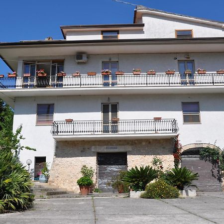 B&B La Palombara Giuliano di Roma Exterior foto